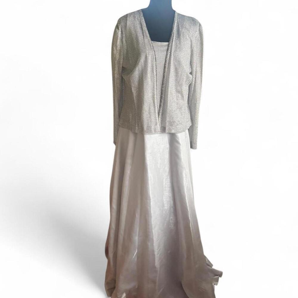 Cachet gorgeous evening gown with mesh like top and jacket Size 16 - Picture 3 of 7